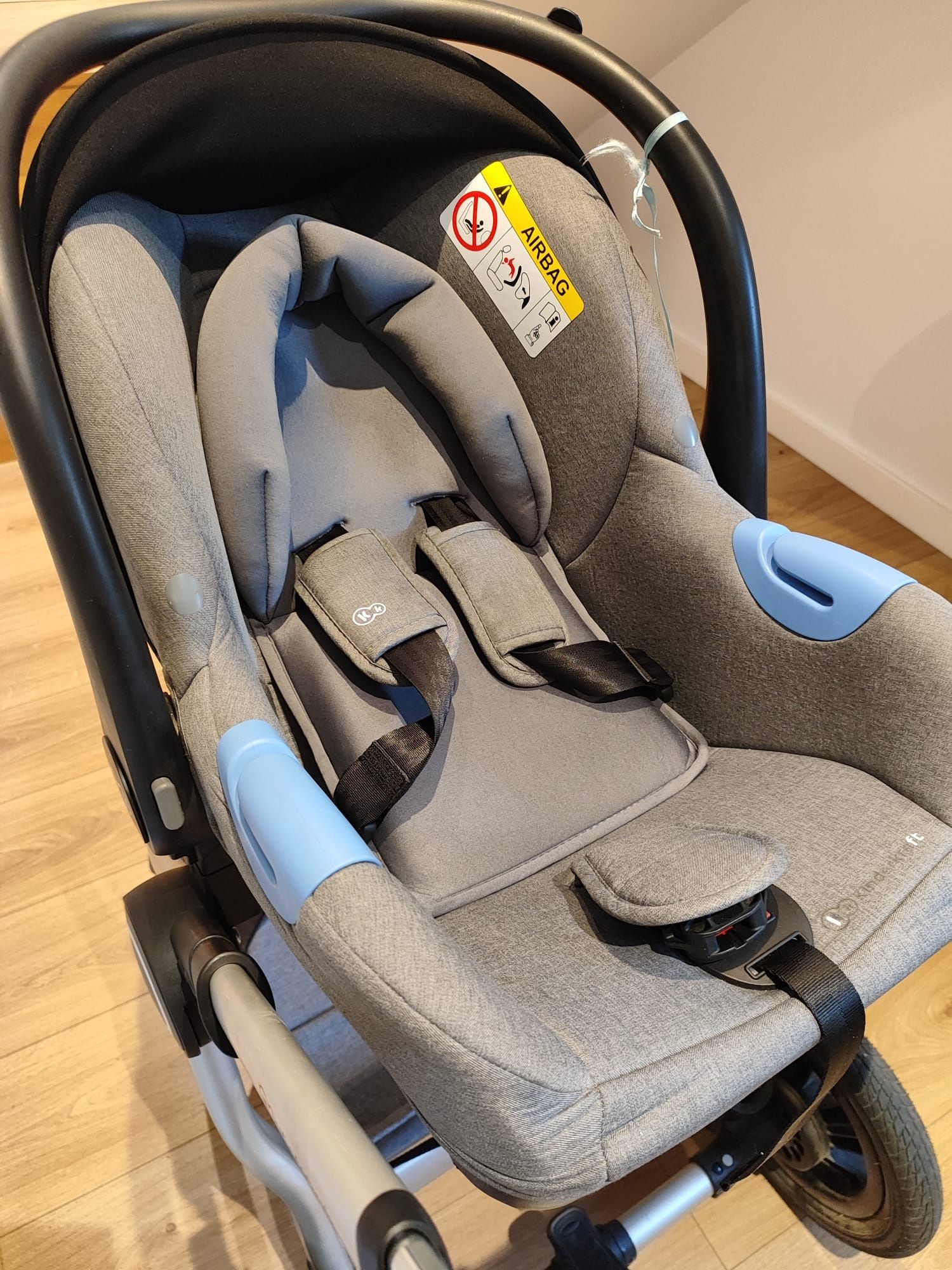 Carrinho de bebé Kinderkraft VEO 3 em 1