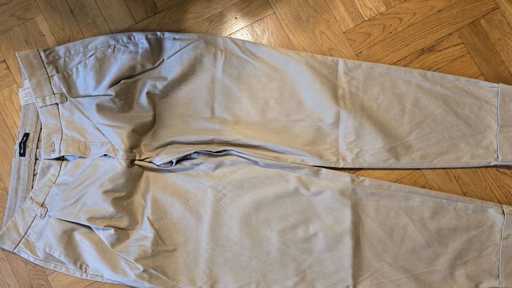 Massimo Dutti spodnie beżowe camel M 38 damskie  eleganckie