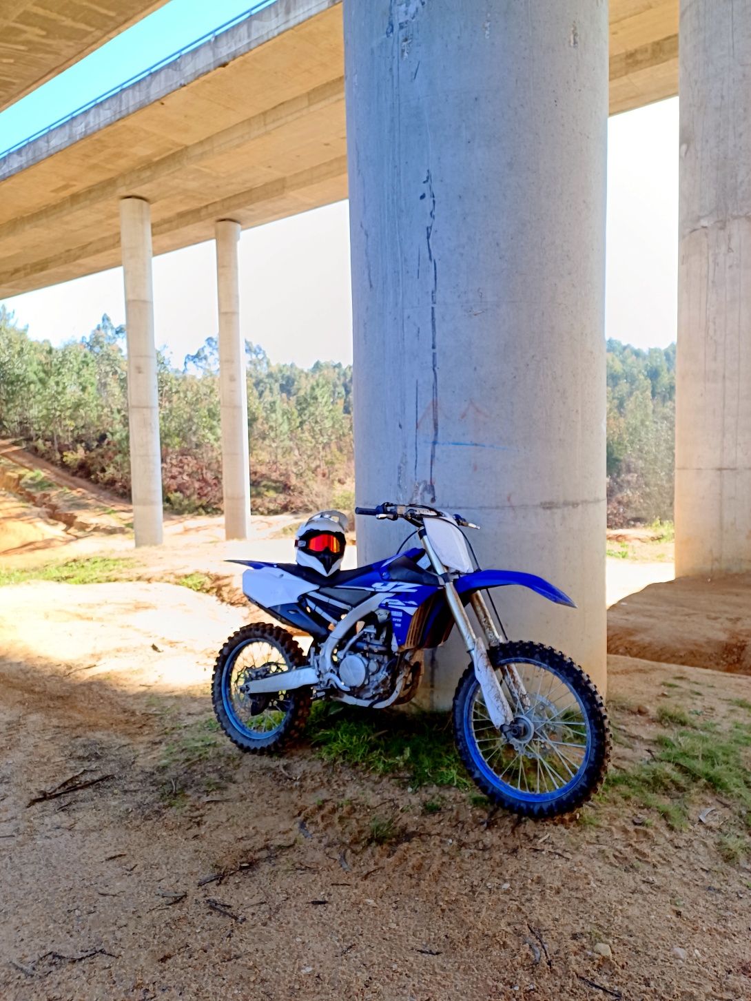 Yamanha YZF 250cc