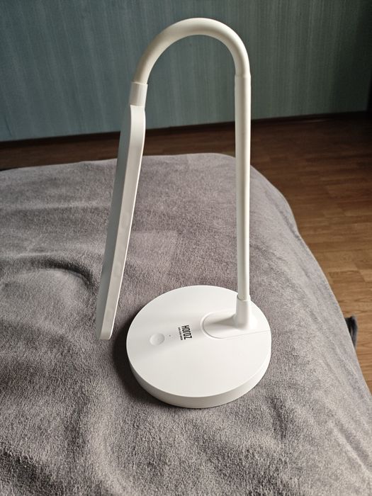 Продам лампу Horoz с аккумулятором