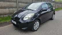 Yaris 2 lift 5-drzwi 1.3 100KM 6biegów Klima 2kpl opon