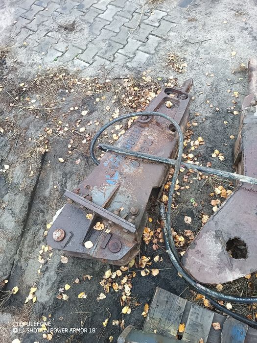 Młot hydrauliczny wyburzeniowy do koparki waga około 260kg