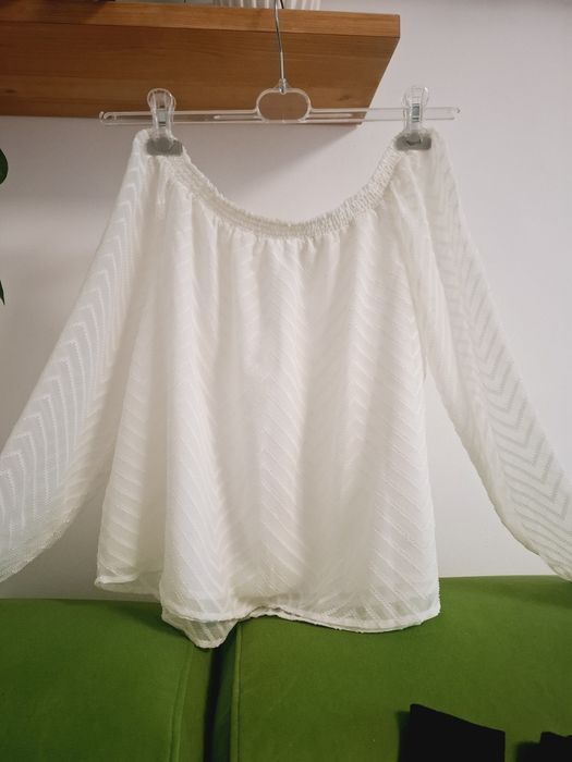Śliczna bluzeczka S - M ecru kremowa święta koronka