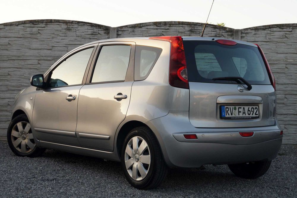 Nissan Note 2010r Lift 1.6 16v 110km Klima Nawigacja PDC 2x felgi