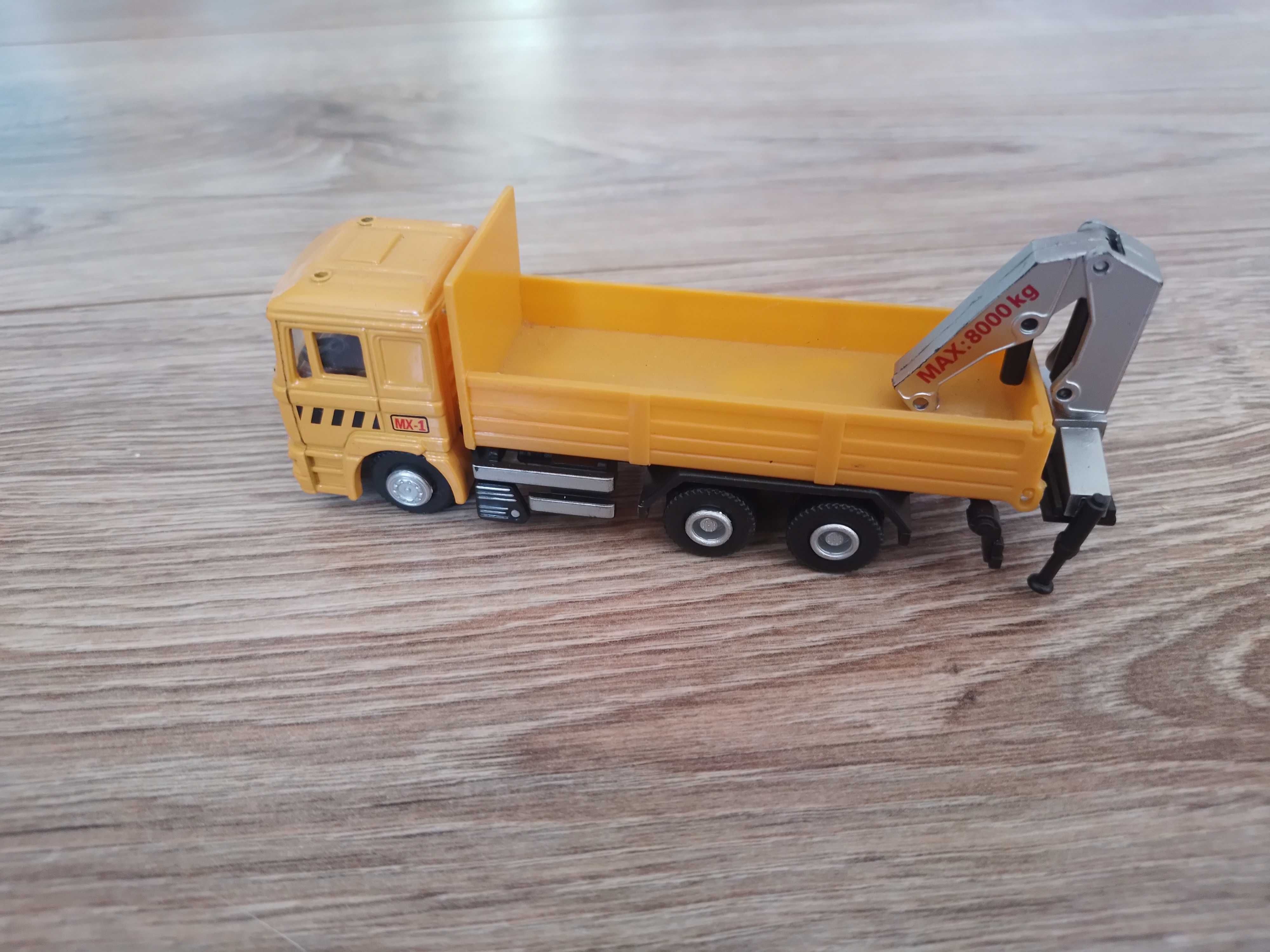 MAN F2000; JoyCity 1:72