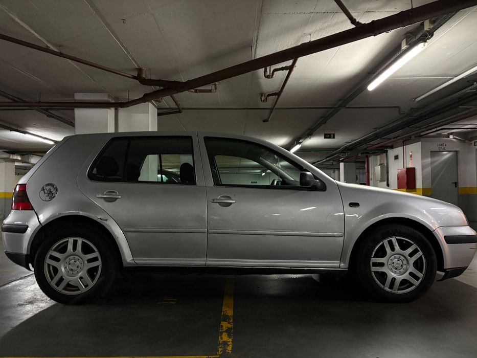 VW GOLF MK4 2002
