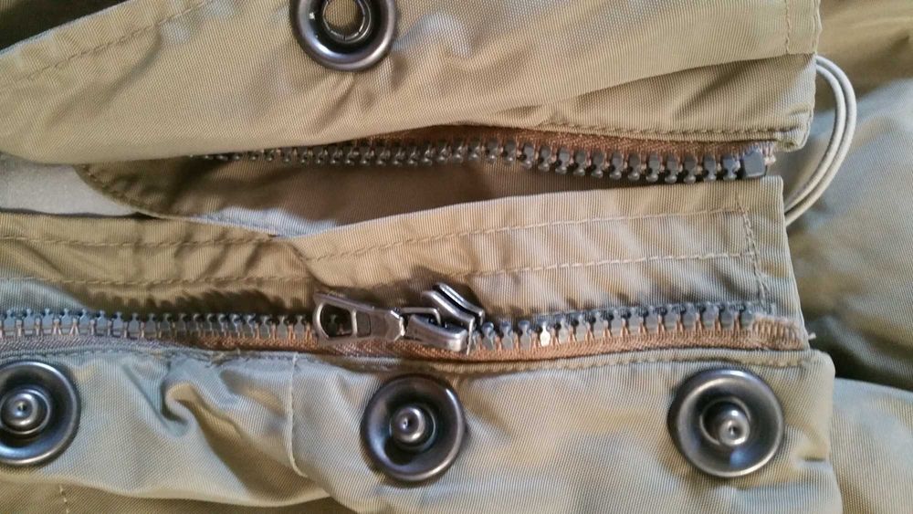 Куртка-пуховик PEUTEREY рS