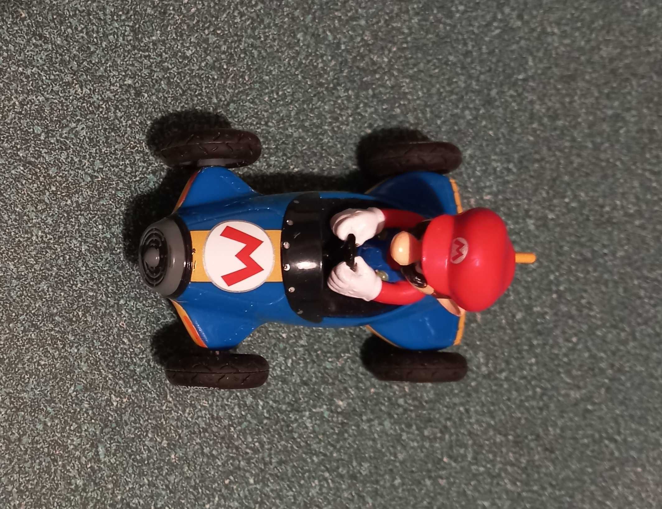 Mario Kart Mach 8, auto na tor Carrera Go, skala 1:43