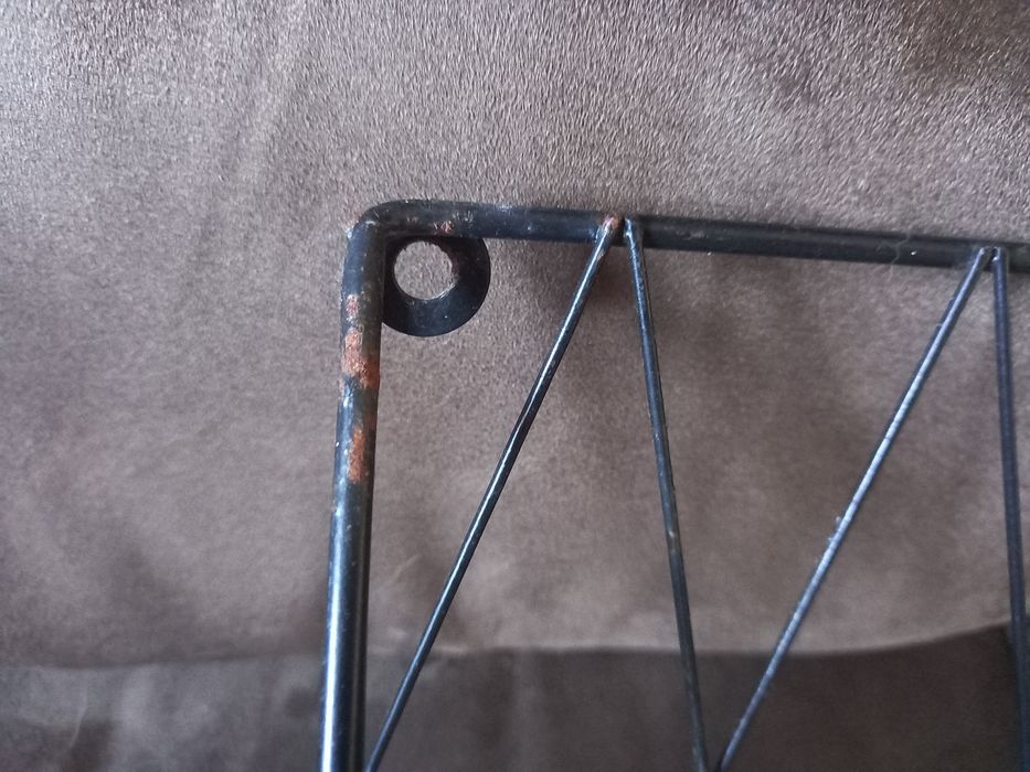 Mini estante em ferro