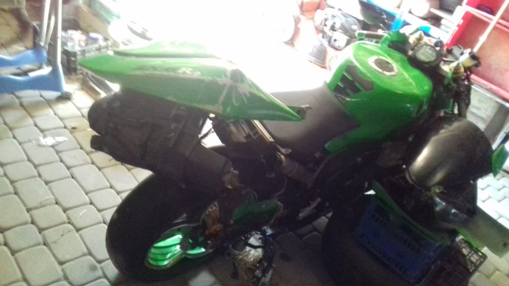 Kawasaki ninja ZX 6R rok 2005/2006 czytaj opis!