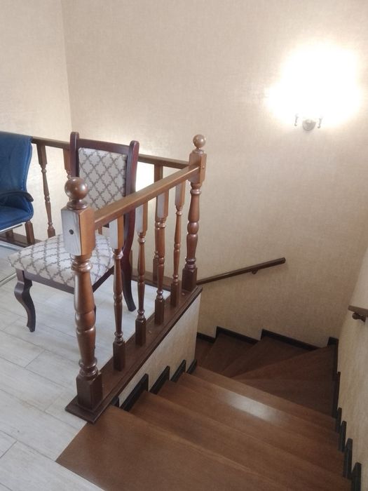 Сдам дом в безопасном тихом месте.поселок Артюховка Змеевского р. 2 эт