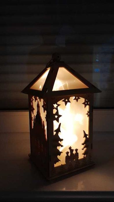 Lampion adwentowy.