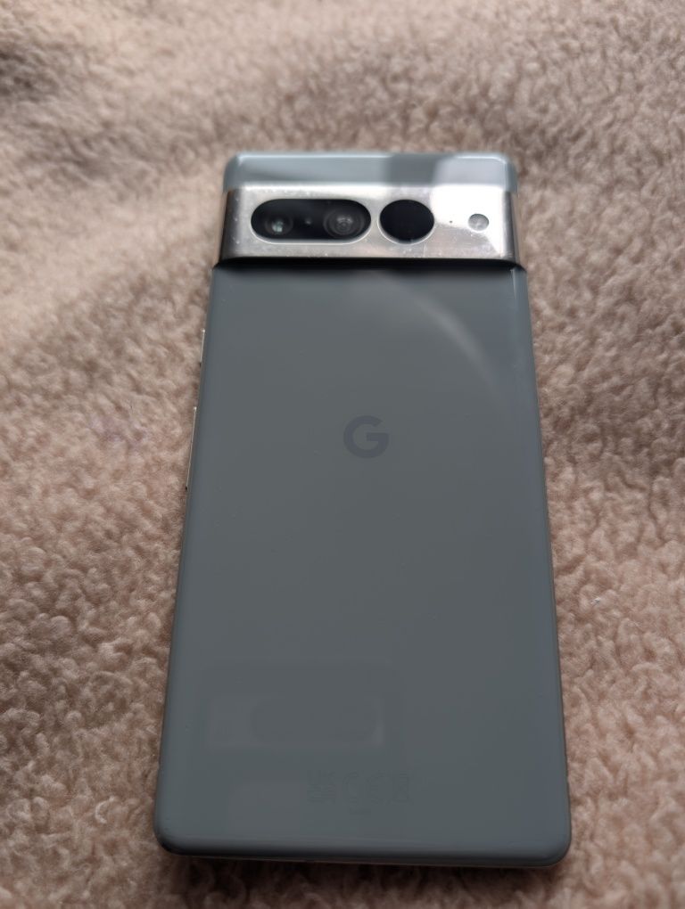 Google Pixel 7 pro 12/256 (uszkodzone SIM - eSIM sprawny!)