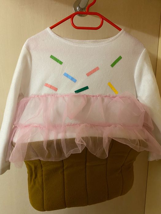 Новогодний костюм/гамбургер/пирожное/снеговик/ динозавр/принц/пожарный