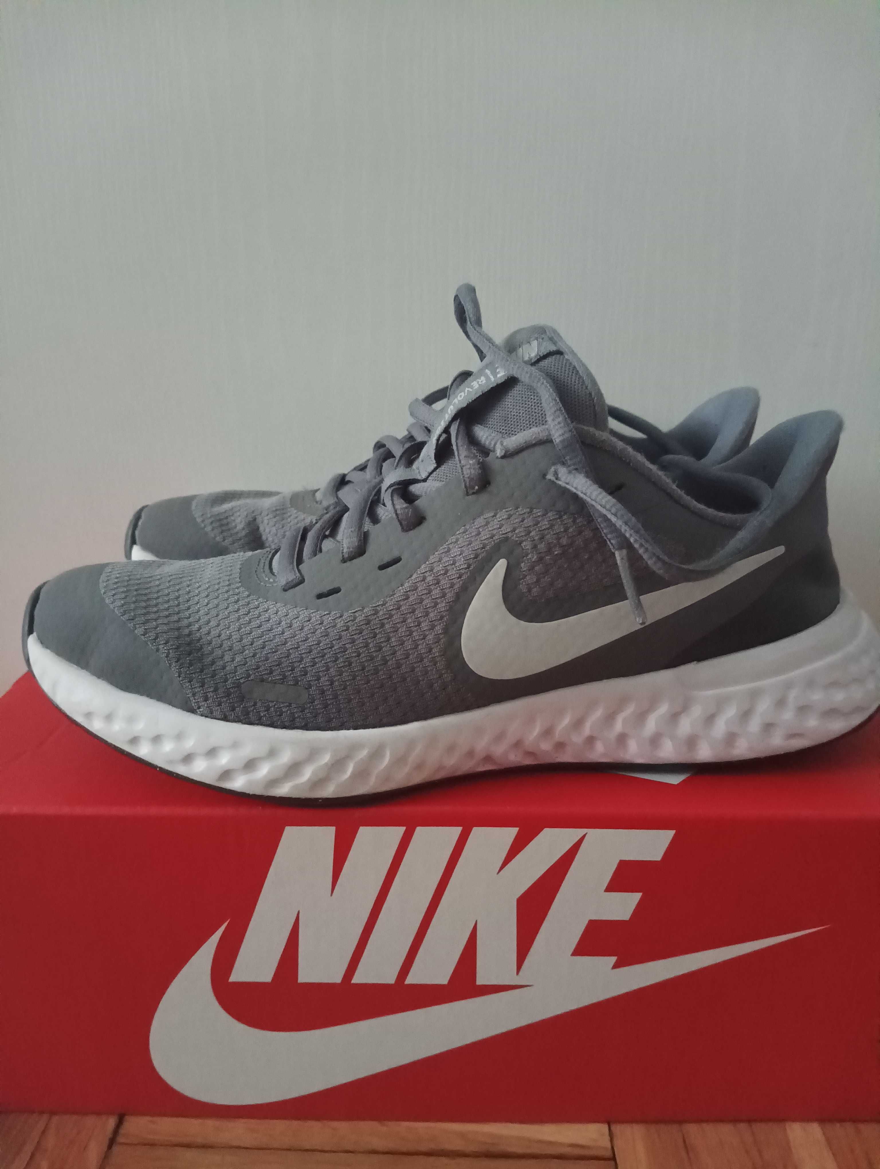 Buty sportowe męskie Nike