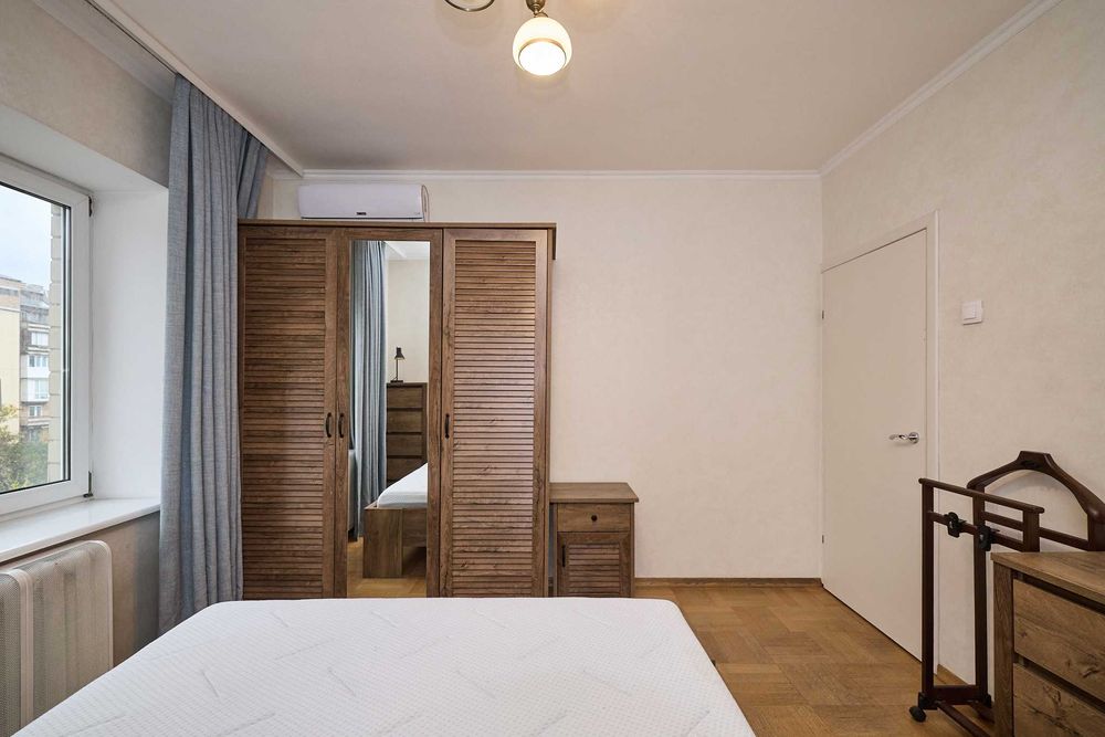 ‼️ Без комісії! Продаж 2к. квартири з ремонтом біля м.Палац України ‼️