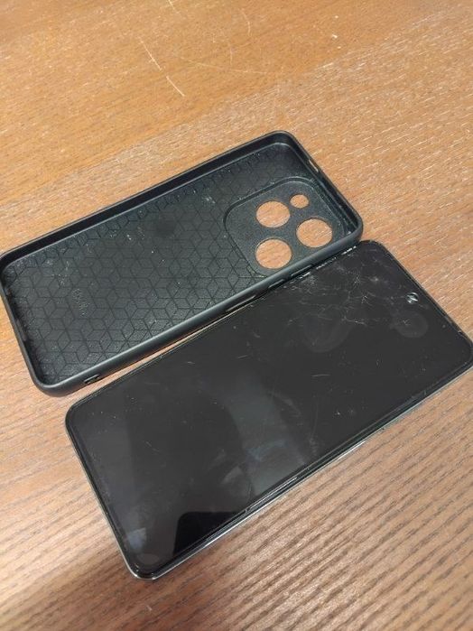 Infinix hot 40i smartfon 8/256 gb etui + 2 nowe etui torebka