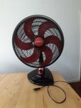 Ventoinha de 3 velocidades, com 50 cm de diâmetro