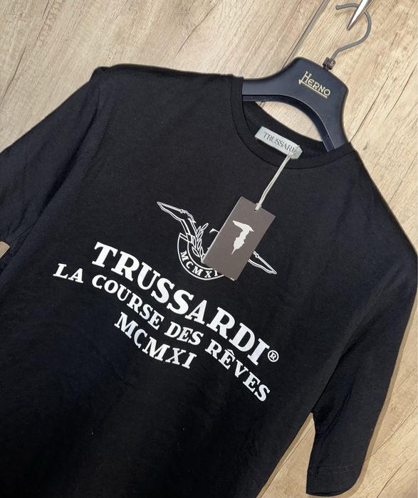 Футболка Trussardi