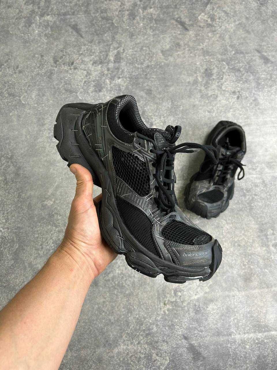 Кросівки Balenciaga Stapler Sneakers Distressed чорні черные кроссовки