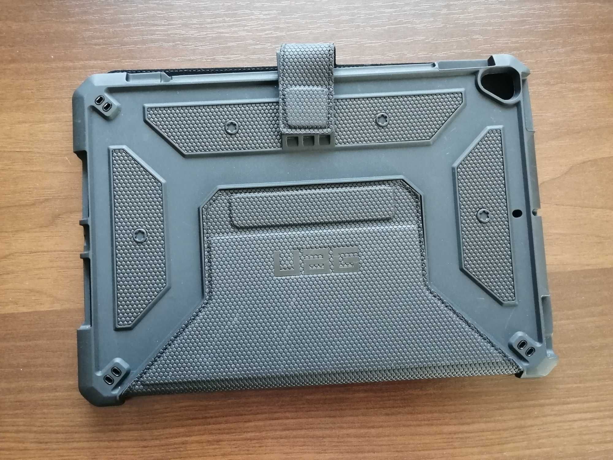 Etui UAG Ipad 9 generacji