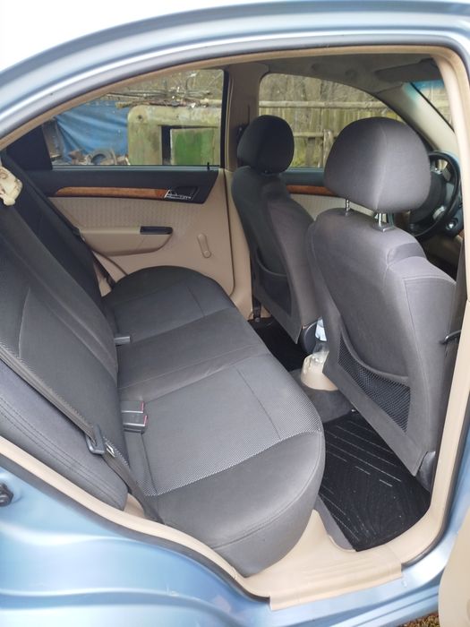 Продається машина Chevrolet Aveo в гарному стані
