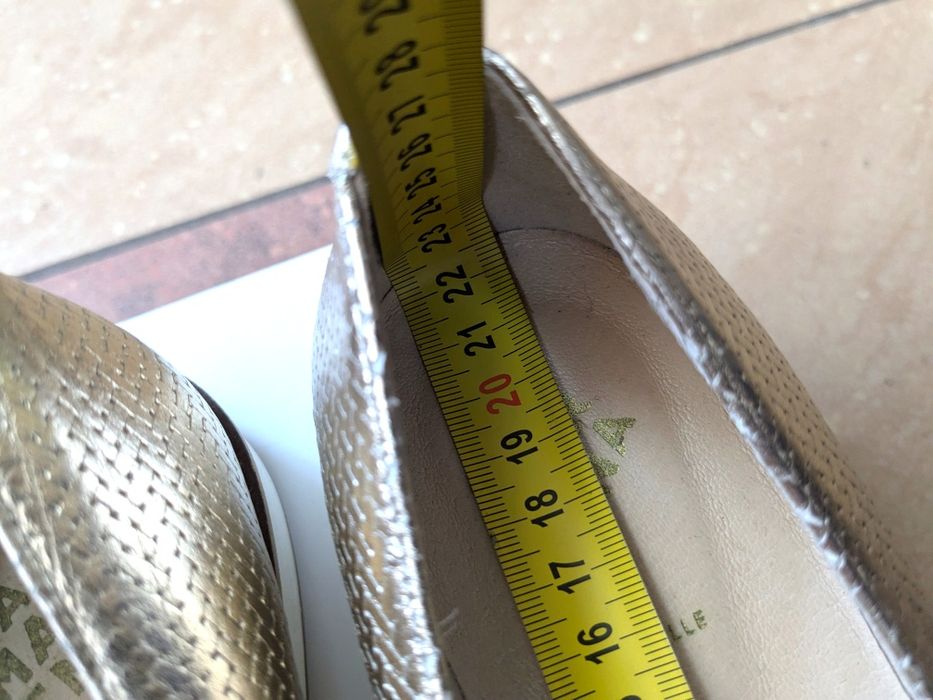 San Marina złote skórzane baleriny rozm. 36