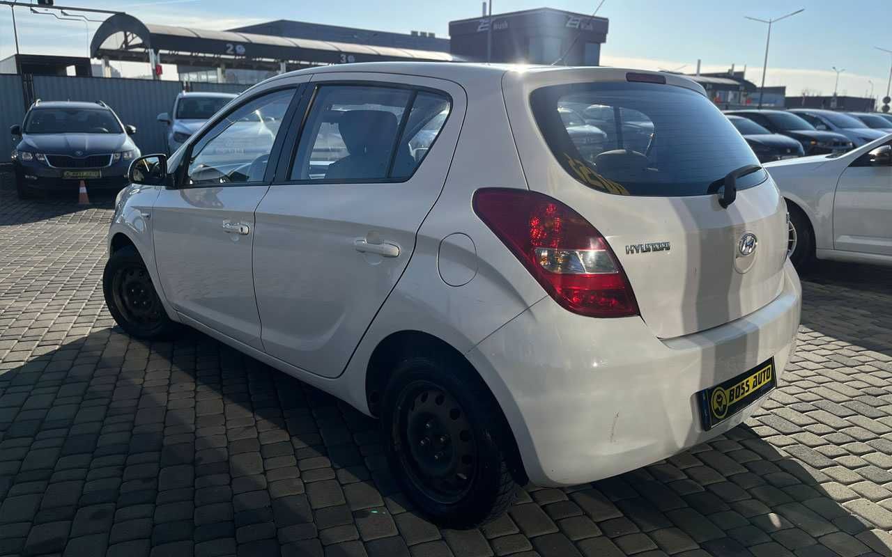Hyundai i20 2012