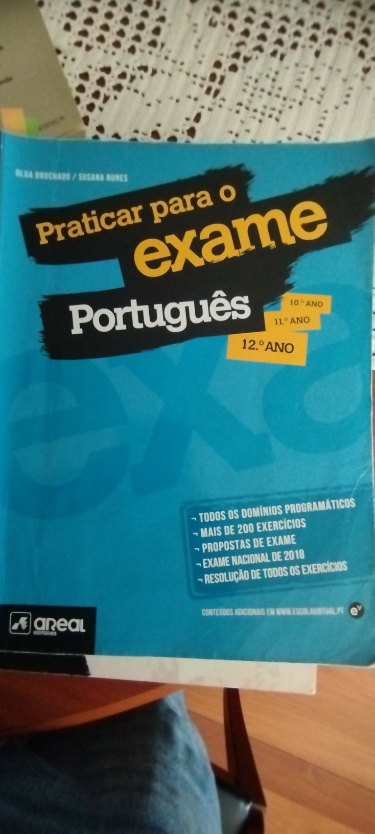 Livros  escolares 12°