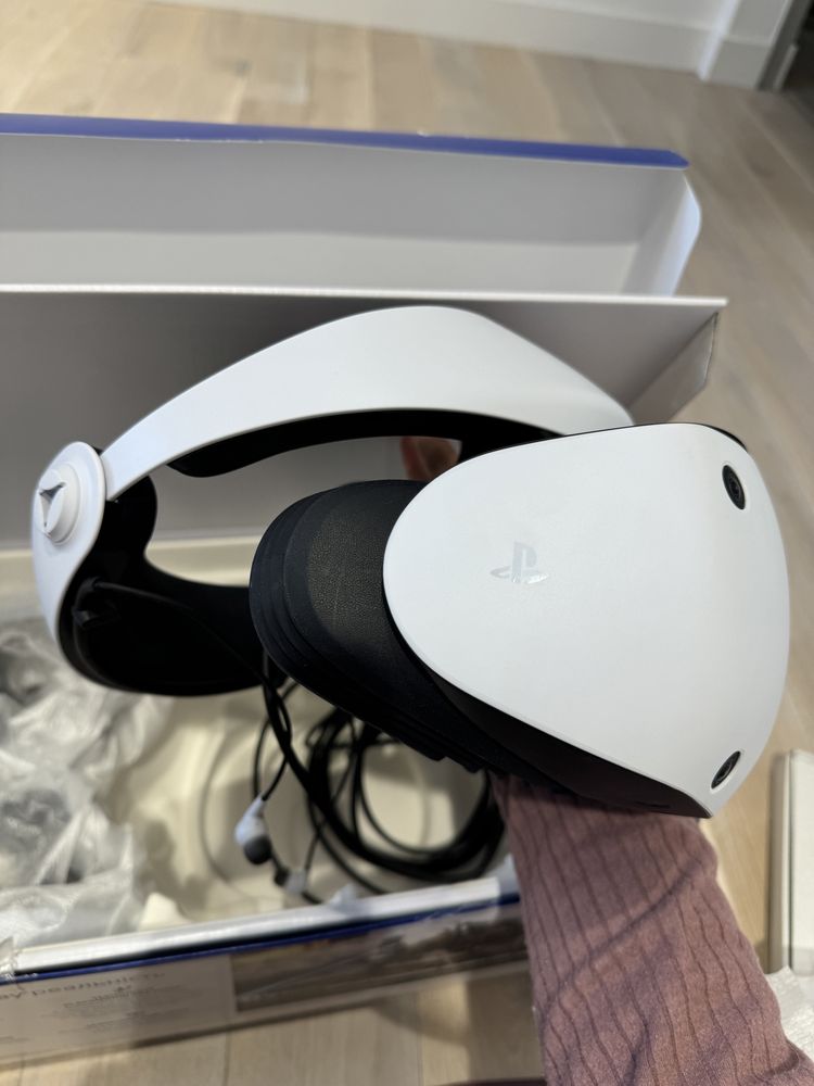 Sony Play Station VR 2 (PS VR2)