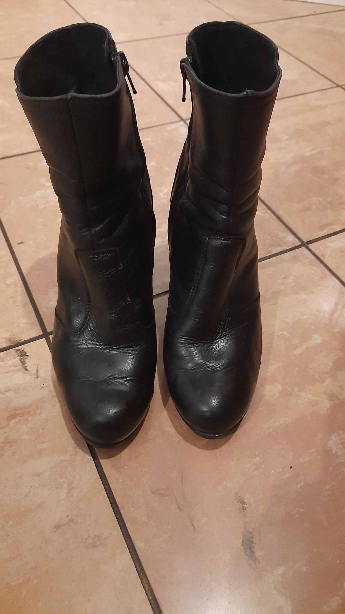 Botki kozaki buty zimowe Venezia 39 skóra