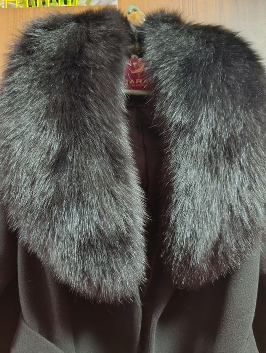 Пальто жіноче шерстяне з хутром