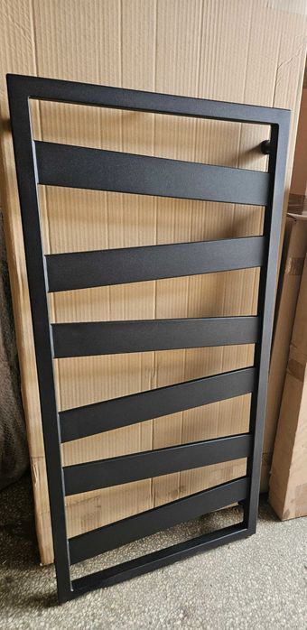Grzejnik łazienkowy dekoracyjny 110cm x 53cm, czarny mat, nowy,śliczny
