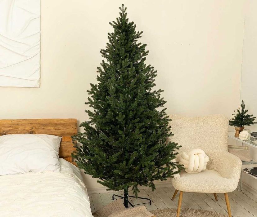 Елка искуственная литая. Ялинка штучна лита. Ялинка різдвяна. Ель