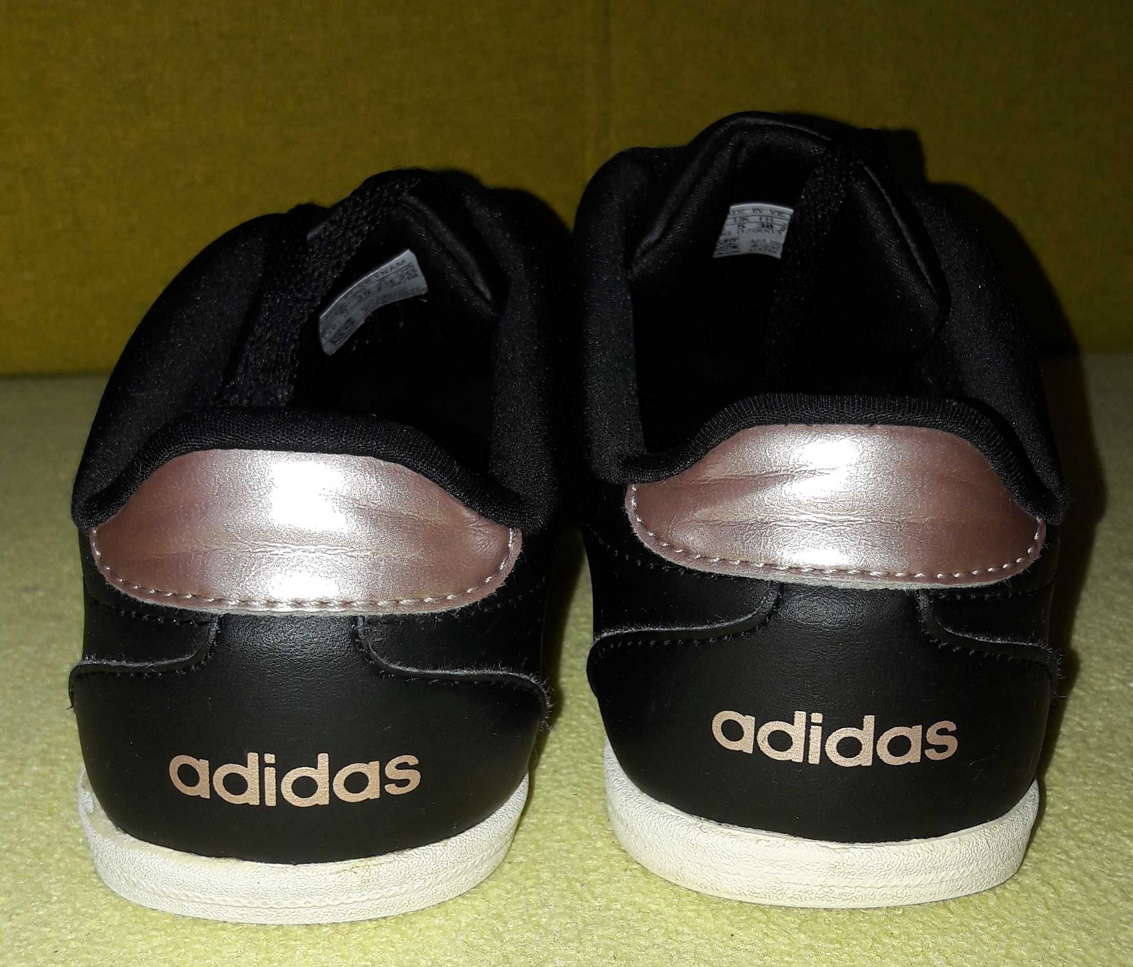 Buty Adidas model Coneo QT 38 db0126