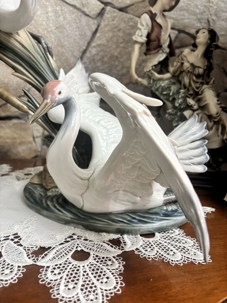Porcelanowa figurka czapli