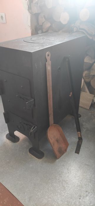 Буржуйка/пічка (мобільна) опалення для дому із варильною поверхньою