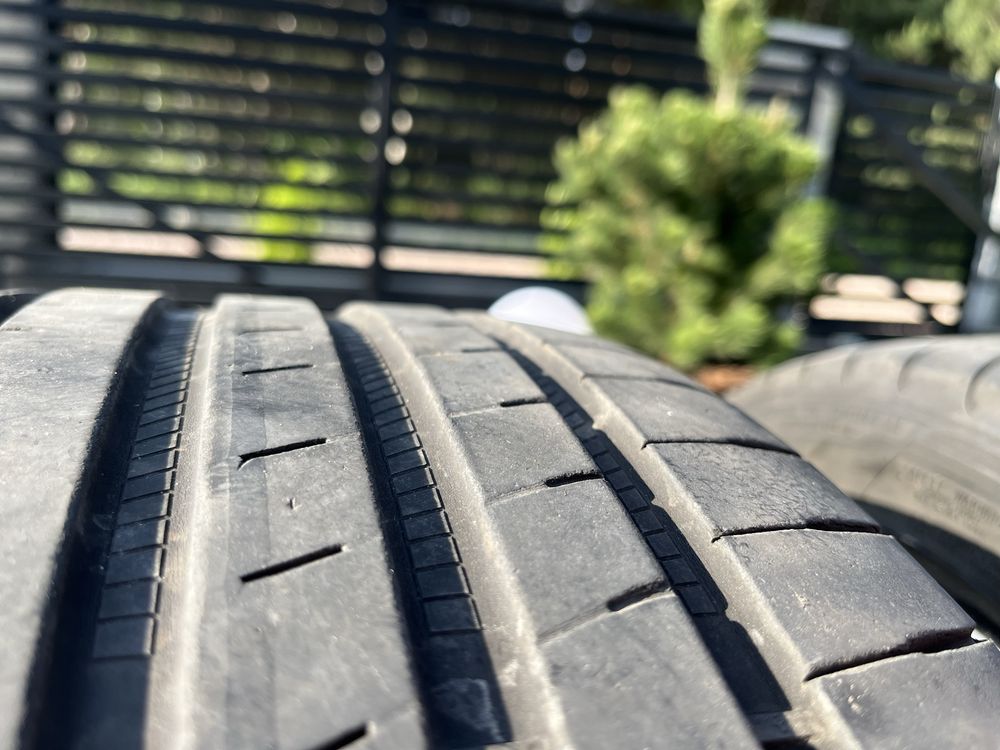 245/45/18 Goodyear Eagle f1 run flat