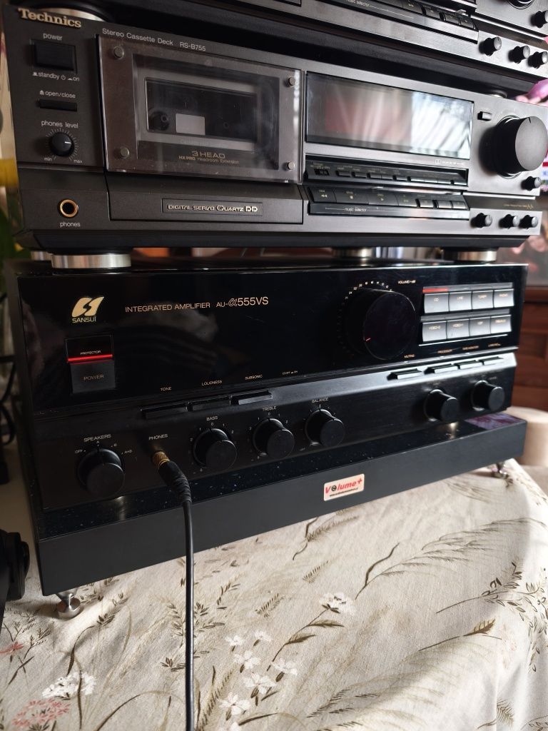 Sansui AU Alpha 555 Vs wzmacniacz pilot