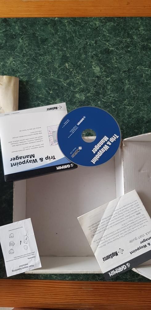 навигатор GARMIN rino 530
