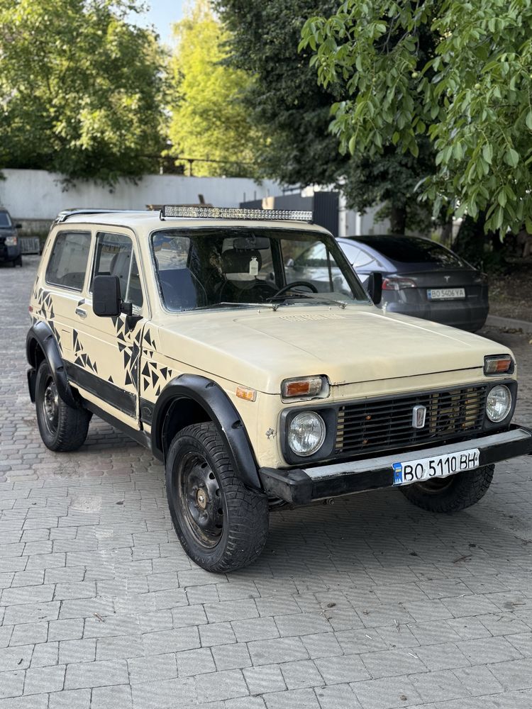 ВАЗ/лада НИВА 2121.
