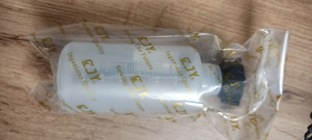 Nowa butelka do tankowania nitro samochodów rc