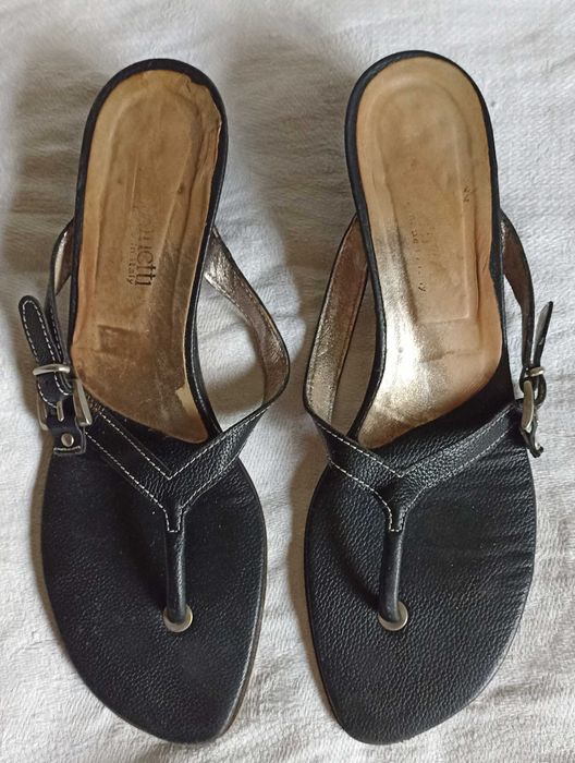 Шльопанці в'єтнамки на підборах шльопки босоніжки 26см Шлепанцы Італія