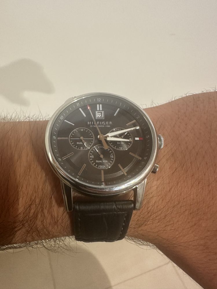 Vendo relógio tommy hilfiger