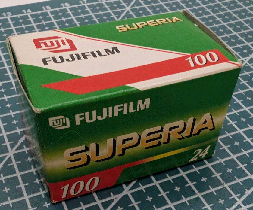 Mini Máquina Fotográfica analógica 28mm [NOVO]