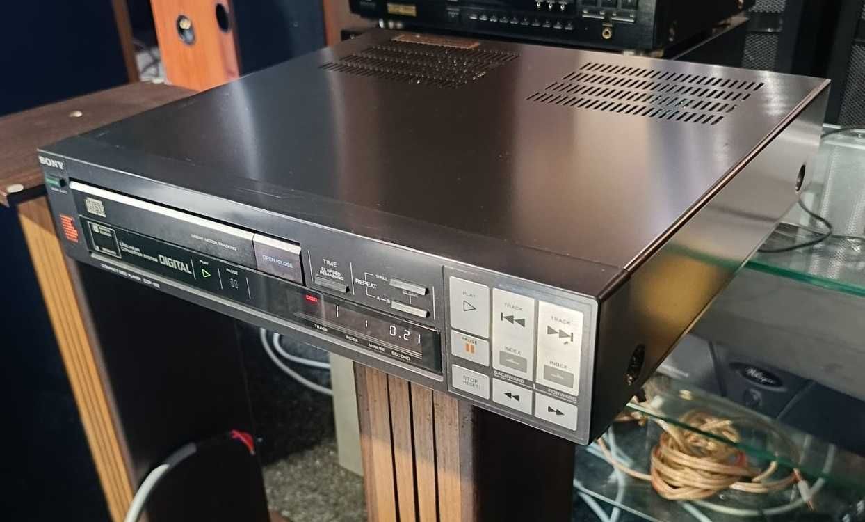 Sony CDP-102 програвач CD