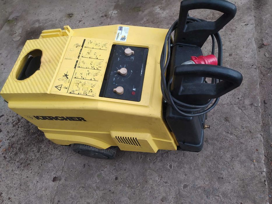 Kercher HDS 790 myjka gorącowodna