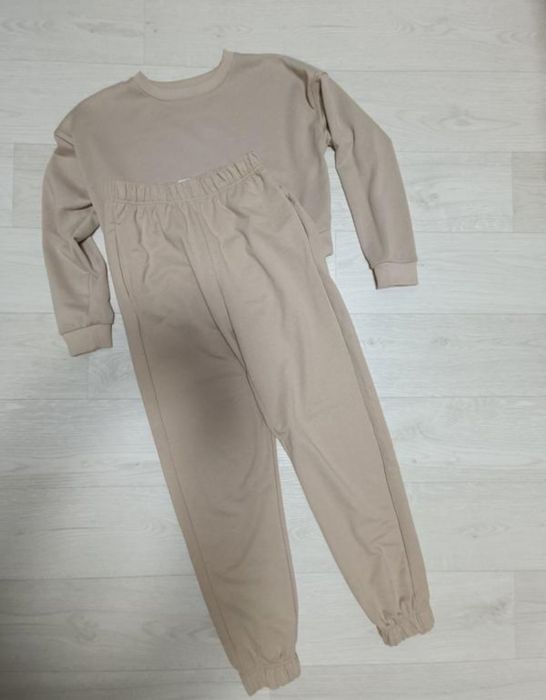 Костюм жіночий повсякденний