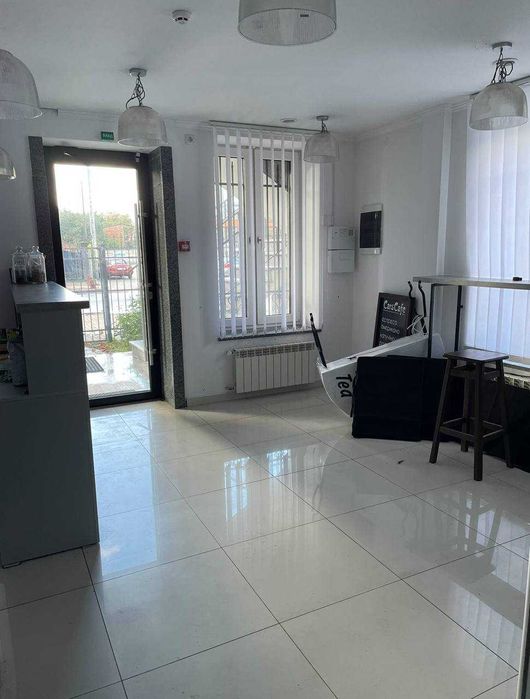 Здається в оренду комерційне приміщення по Грушевського