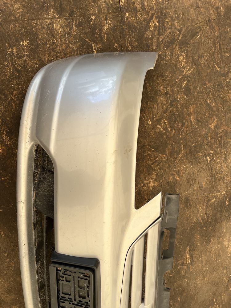 Zderzak przod przedni honda civic VII sedan srebrny